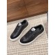 B101 Sneakers