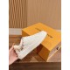 LV SNEAKERS