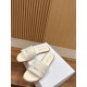 slippers slippers