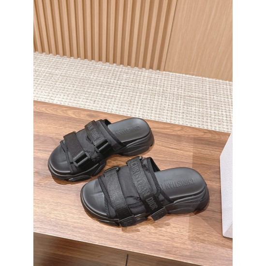 slippers slippers