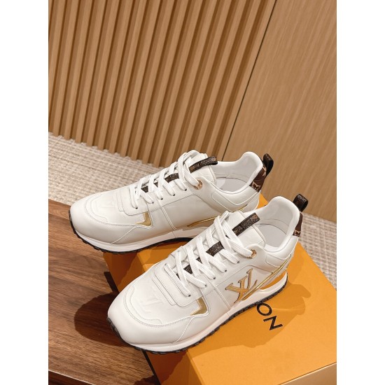 LV SNEAKERS