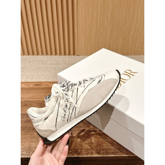 sneakers sneakers