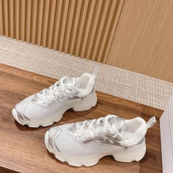 vibe sneakers