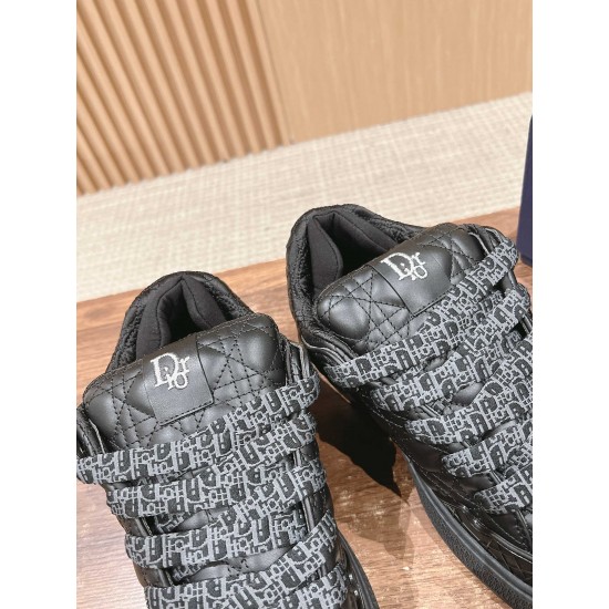 sneakers sneakers