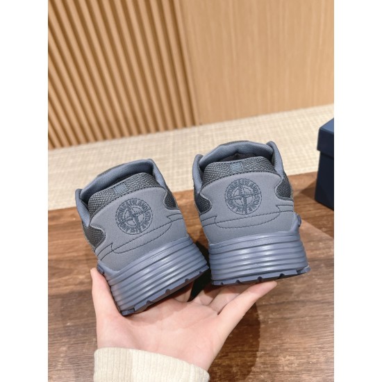 B30 Co-branded Stone Island B30 Co-branded Stone Island