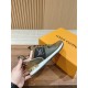 LV SNEAKERS