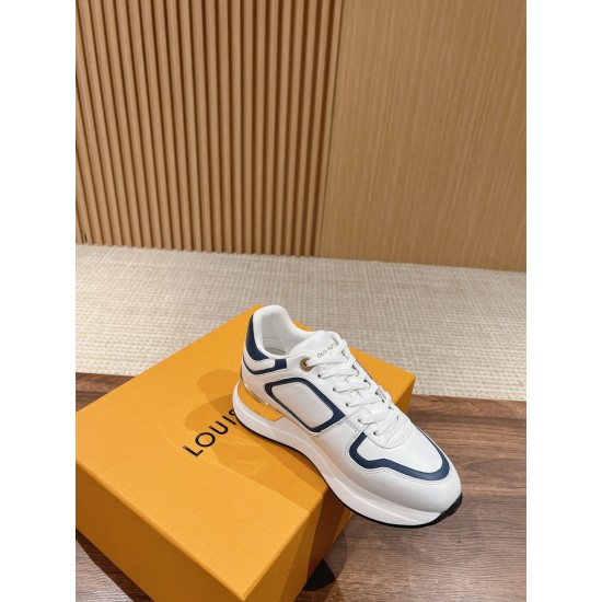 LV SNEAKERS