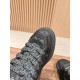 sneakers sneakers