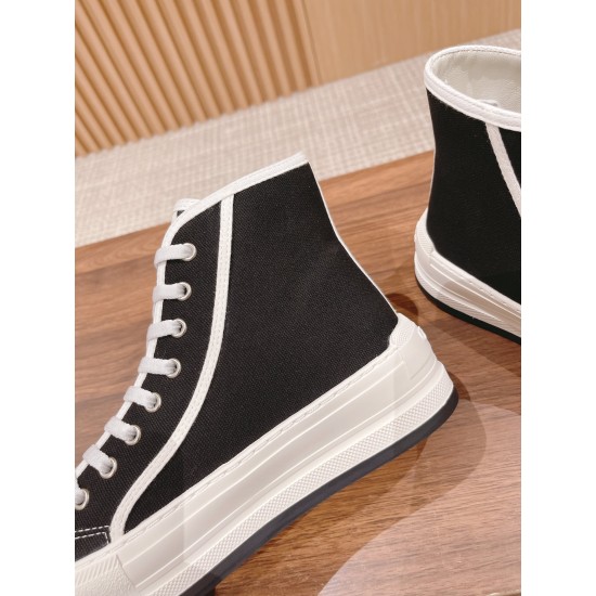 Embroidered Canvas Shoes Embroidered Canvas Shoes