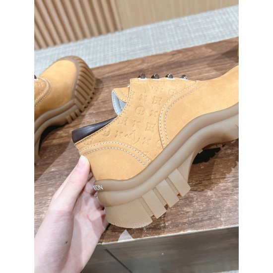 LV Sneakers