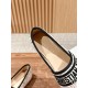 slippers slippers