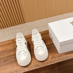Thick sole Sneakers