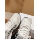 sneakers sneakers