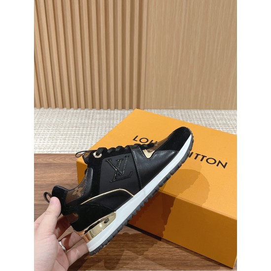 LV SNEAKERS