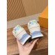 LV SNEAKERS