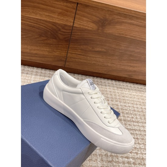 B101 Sneakers
