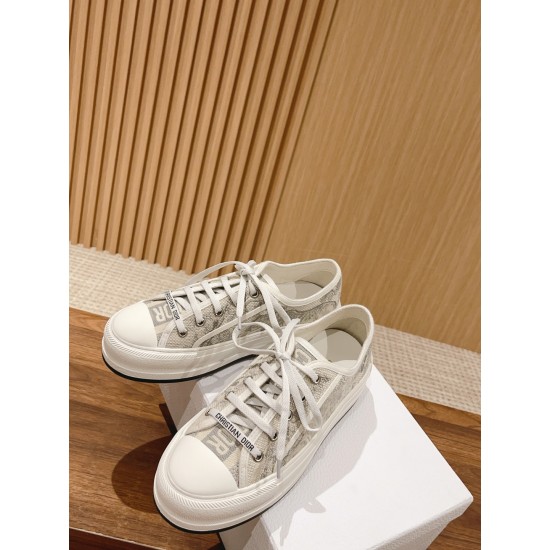 Embroidered Canvas Shoes Embroidered Canvas Shoes