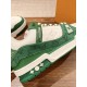 LV SNEAKERS