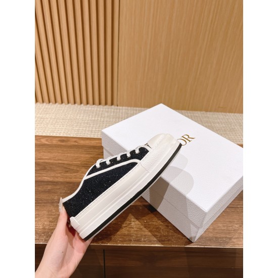 Embroidered Canvas Shoes Embroidered Canvas Shoes