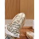 sneakers sneakers