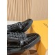 LV SNEAKERS
