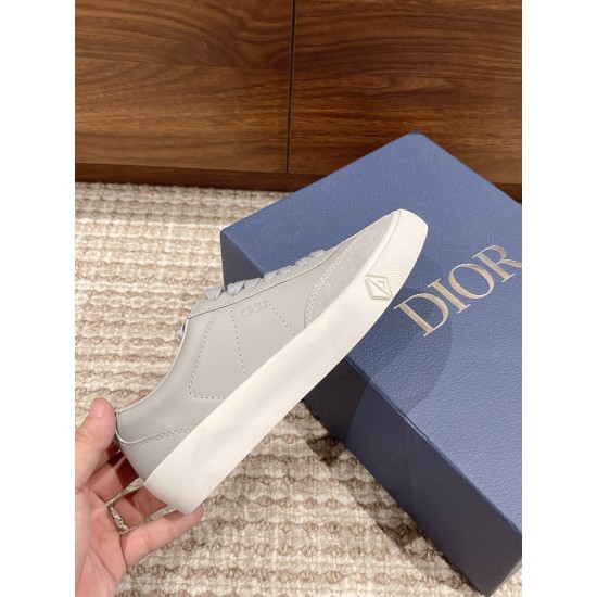 B101 Sneakers