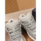 sneakers sneakers