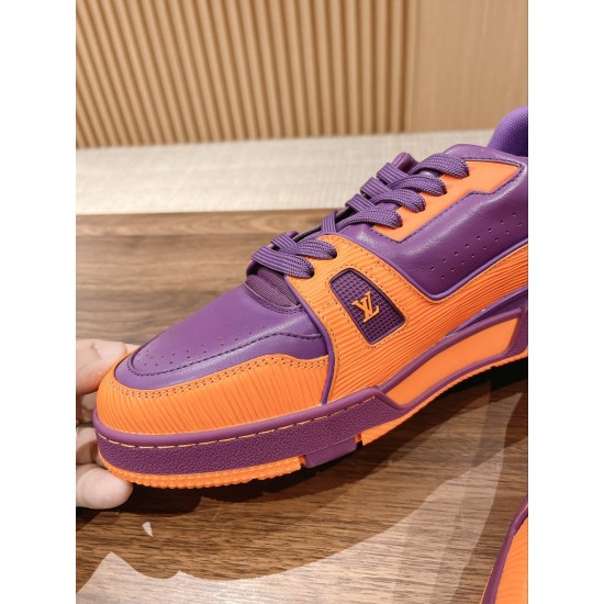 LV SNEAKERS