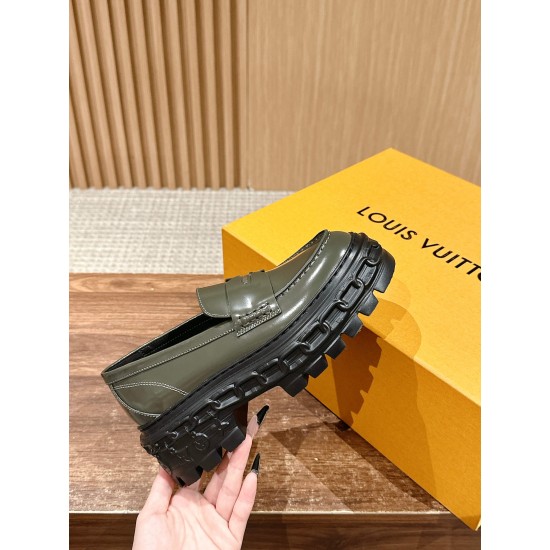LV Sneakers
