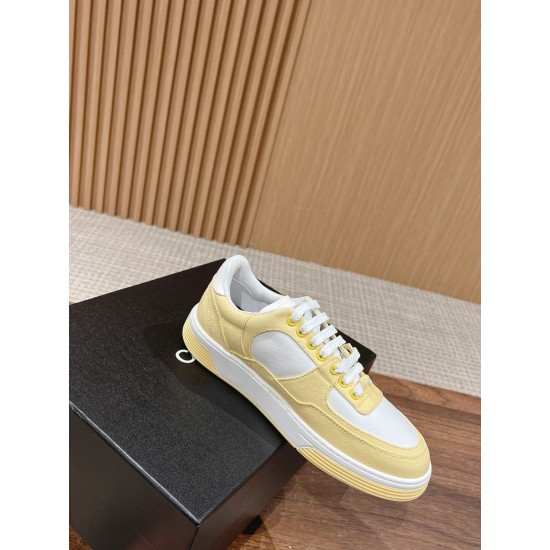 canvas shoes
