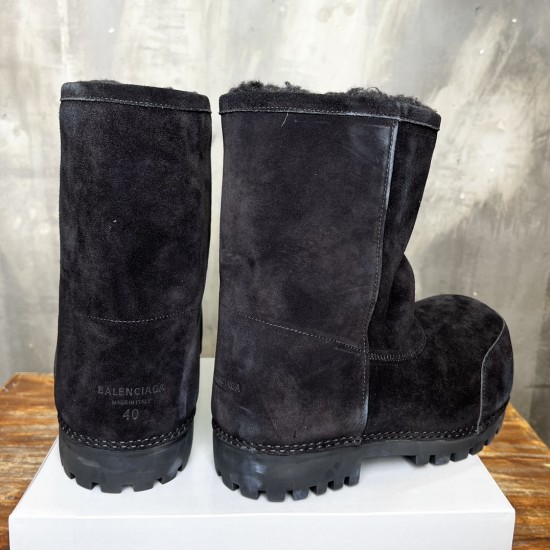 skiwear ski boots