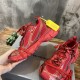 3XL sneaker runner