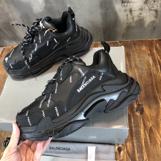 sneakers sneakers