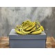 3XL sneaker runner