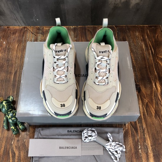 sneakers sneakers