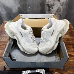 air cushioned shoes