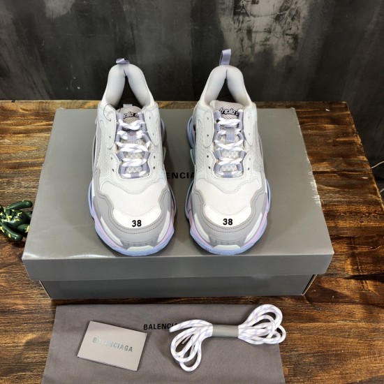 sneakers sneakers