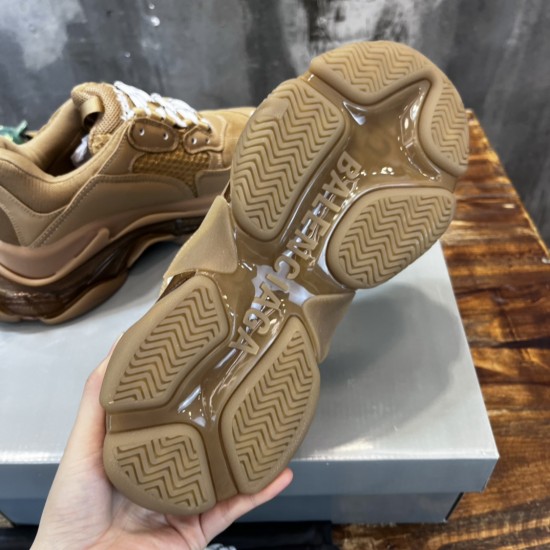 air cushioned shoes