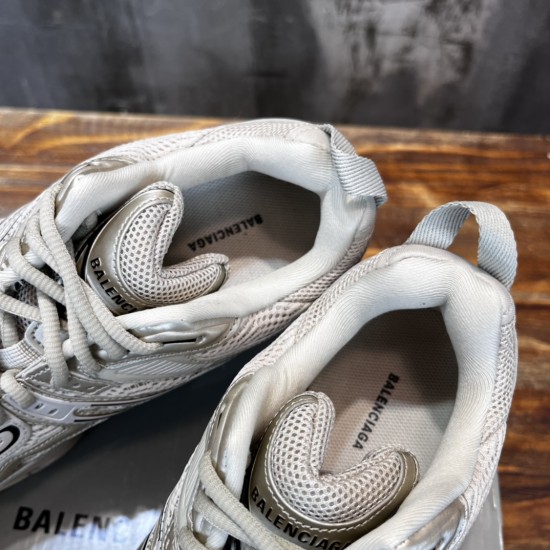 X-Pander 6.0 Retro Spring Shoes