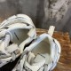3XL sneaker runner
