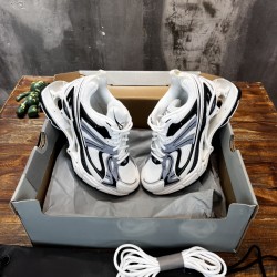 X-Pander 6.0 Retro Spring Shoes