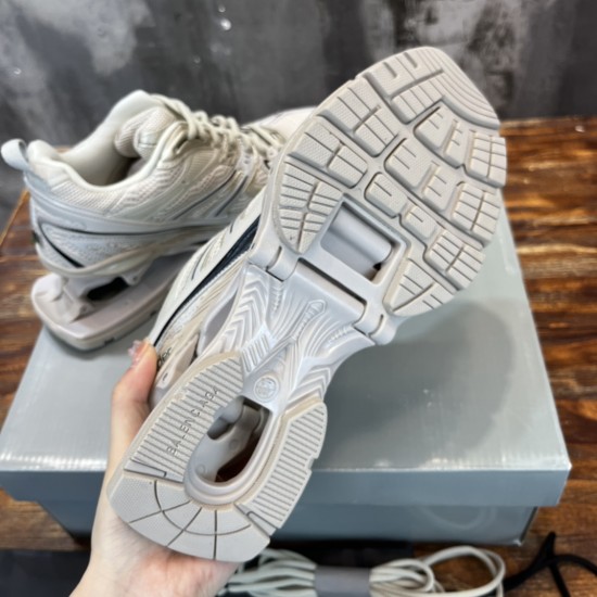 X-Pander 6.0 Retro Spring Shoes