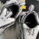 3XL sneaker runner