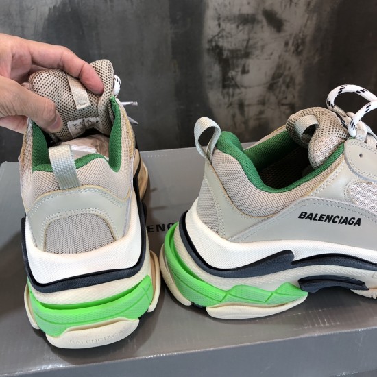 sneakers sneakers