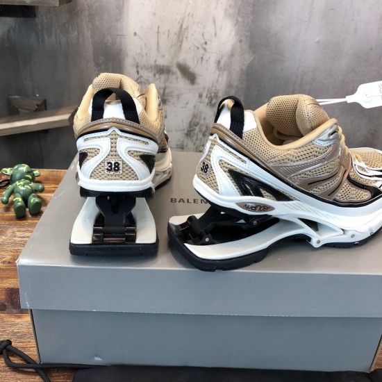 X-Pander 6.0 Retro Spring Shoes