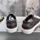 Dirty shoes demna