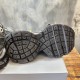 3XL sneaker runner