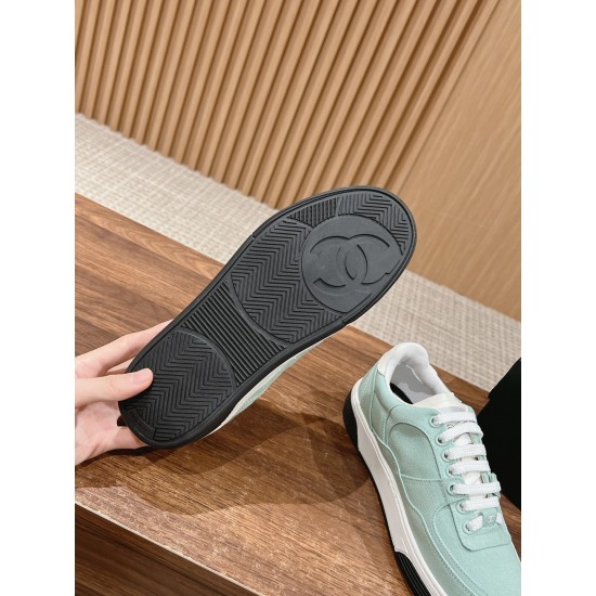 canvas shoes
