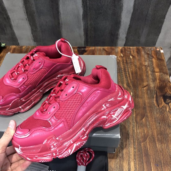 sneakers sneakers