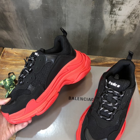 sneakers sneakers